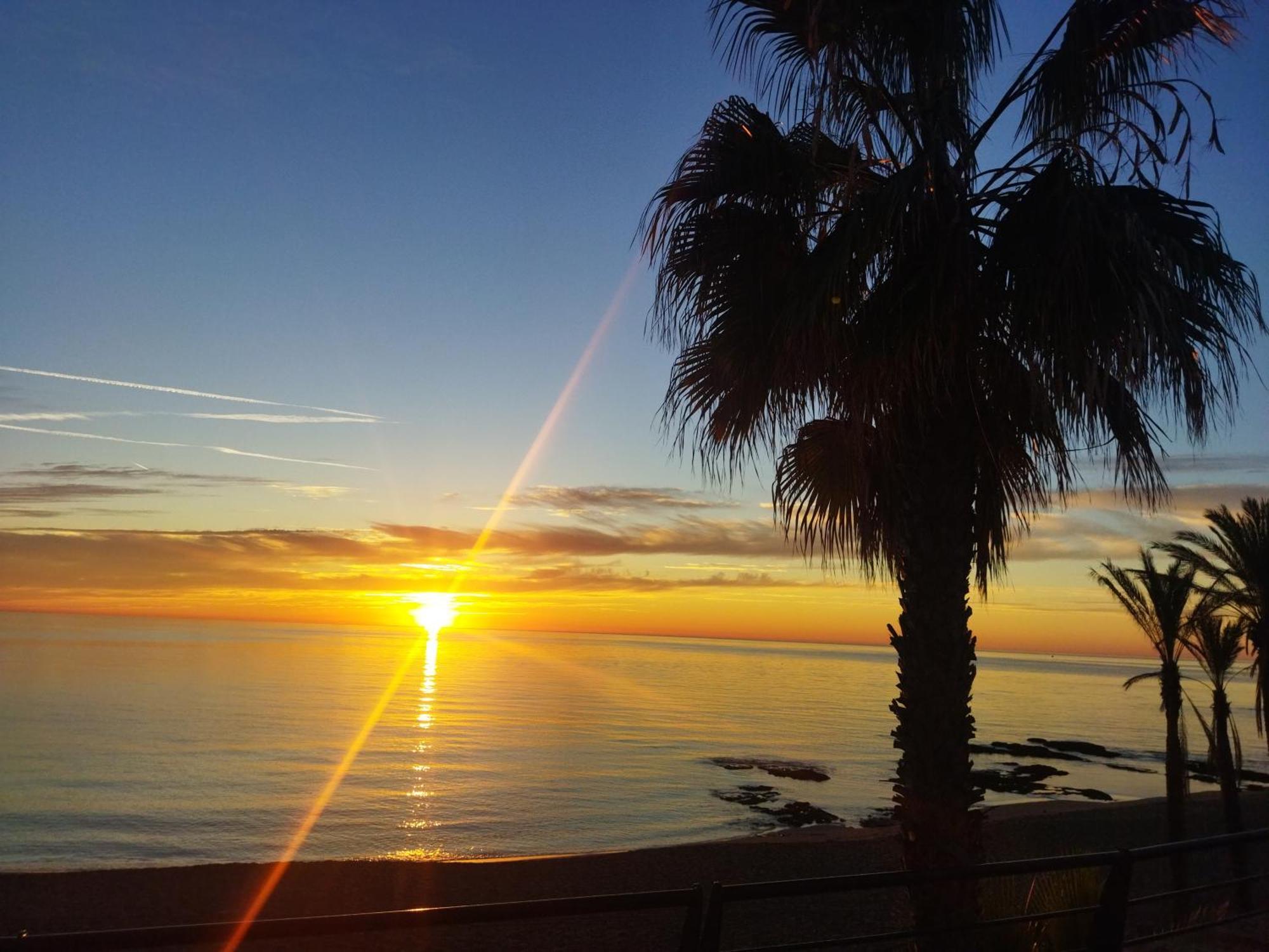 Estudio Jupiter Con Fantasticas Vistas Benalmádena Exteriér fotografie